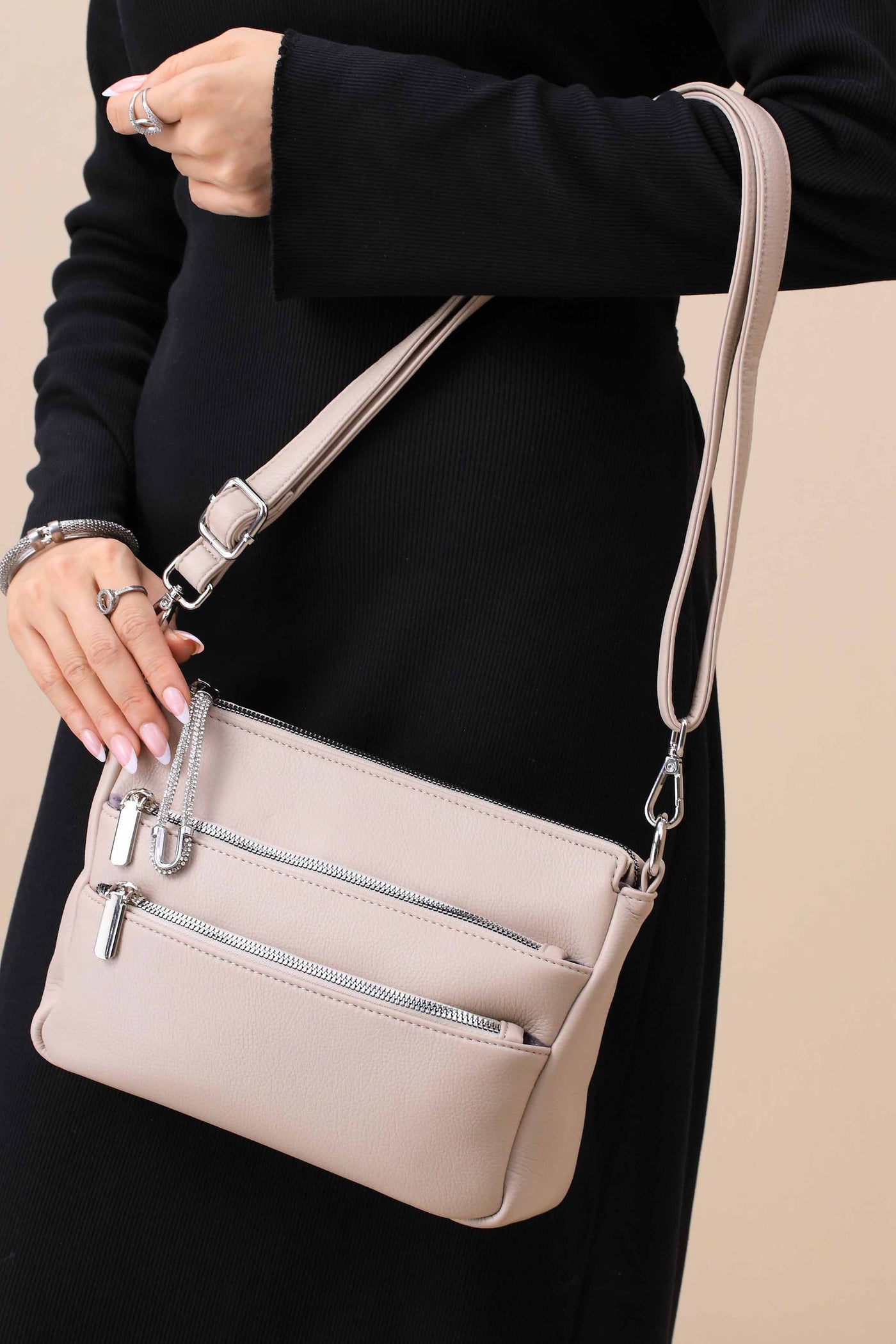 https://cdn.shopify.com/s/files/1/0534/2065/4791/files/000445622107-_5.jpg?v=1759209216