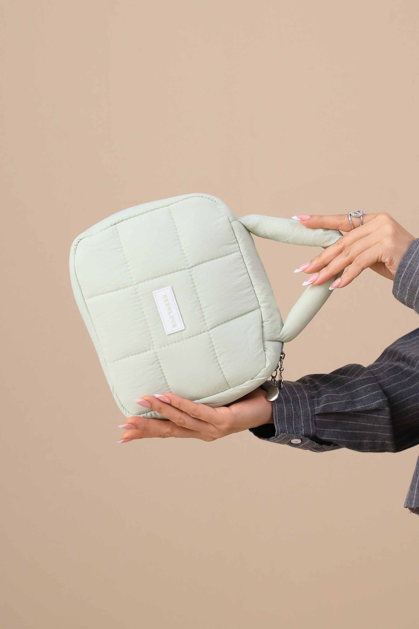 https://cdn.shopify.com/s/files/1/0534/2065/4791/files/000445852104-_3.jpg?v=1759216882