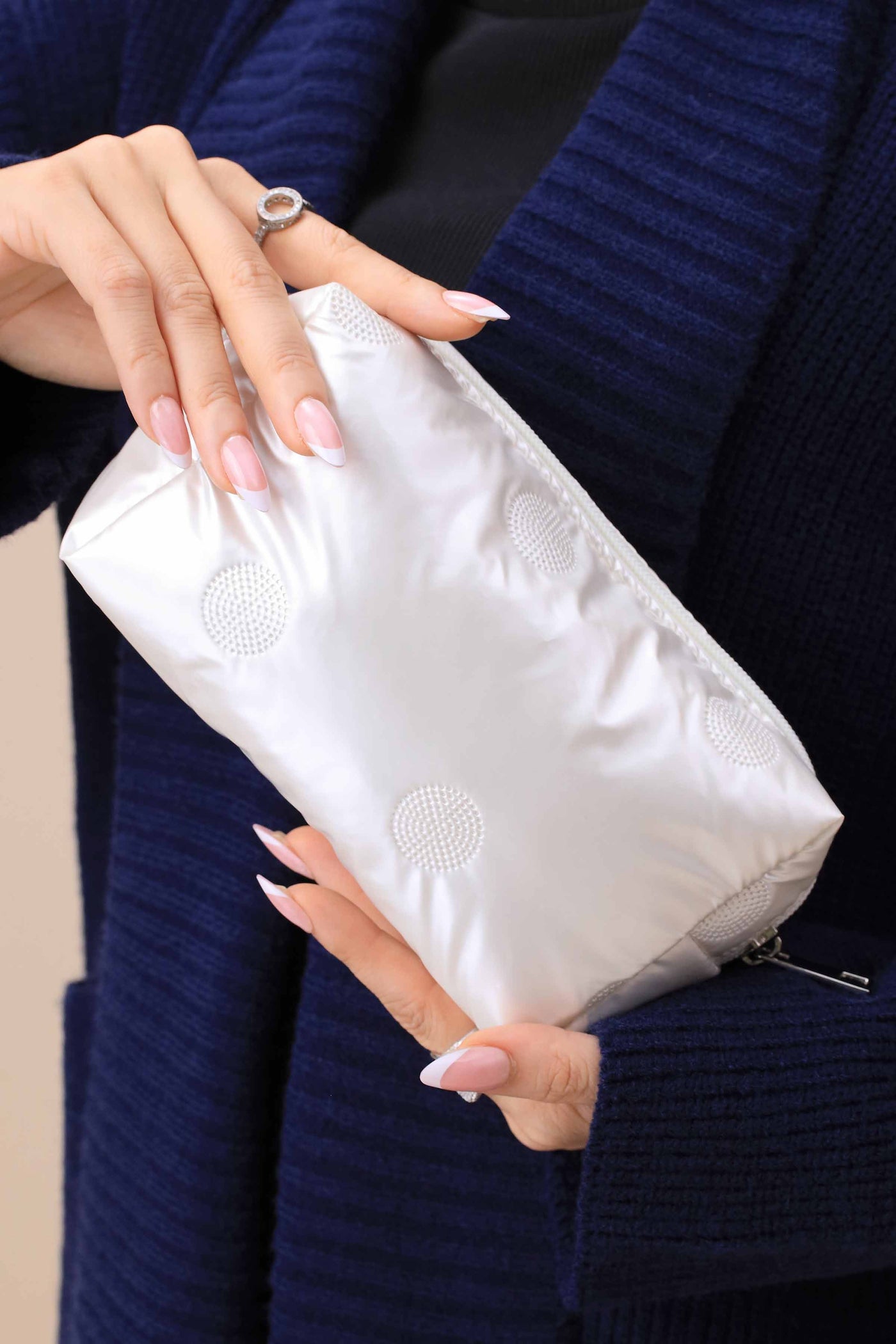 https://cdn.shopify.com/s/files/1/0534/2065/4791/files/000445892112-_1.jpg?v=1759216667