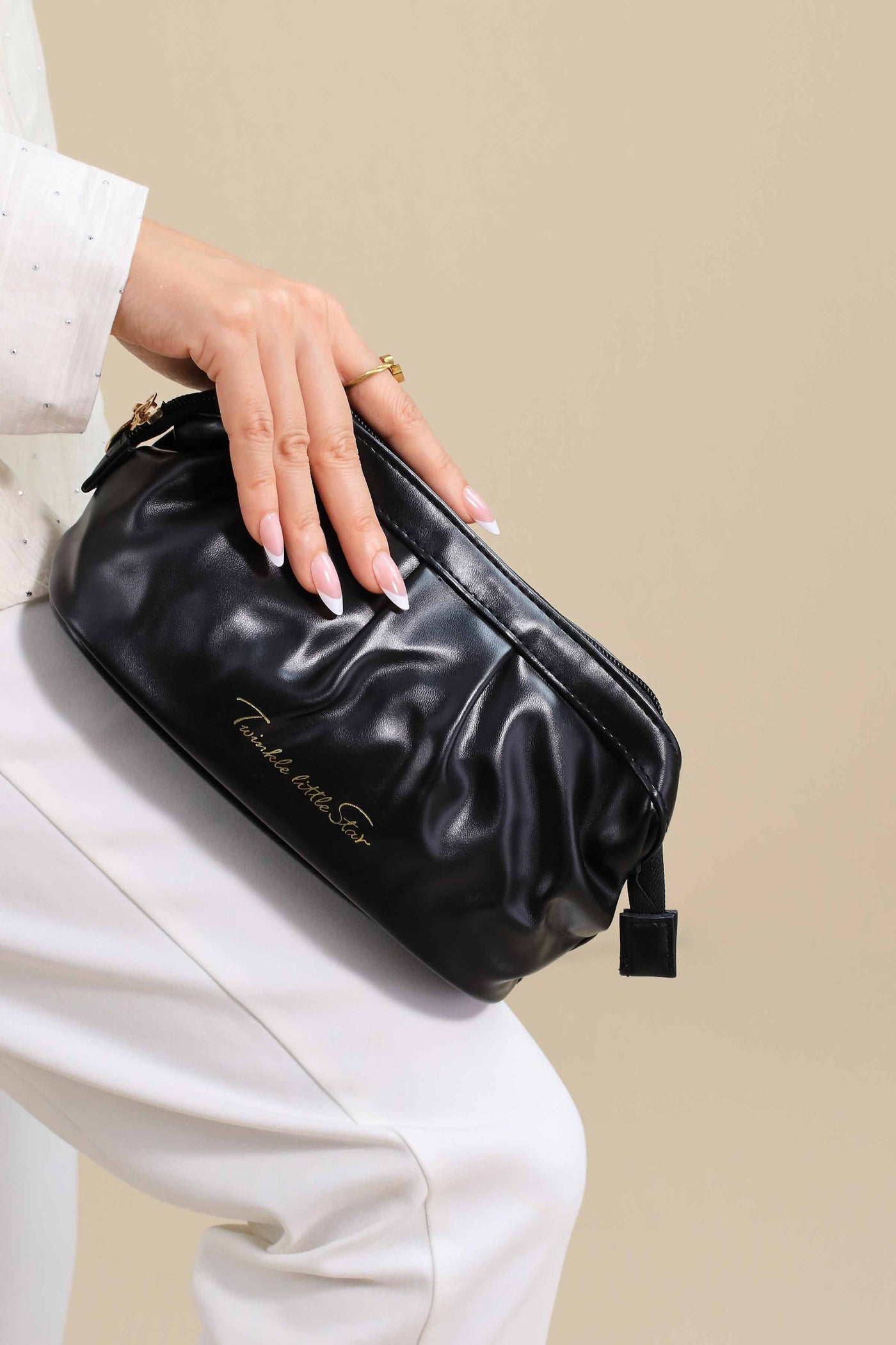 https://cdn.shopify.com/s/files/1/0534/2065/4791/files/000445922113-_1_6b62ea21-49f6-4bad-be56-4103e3d3bc36.jpg?v=1757332155