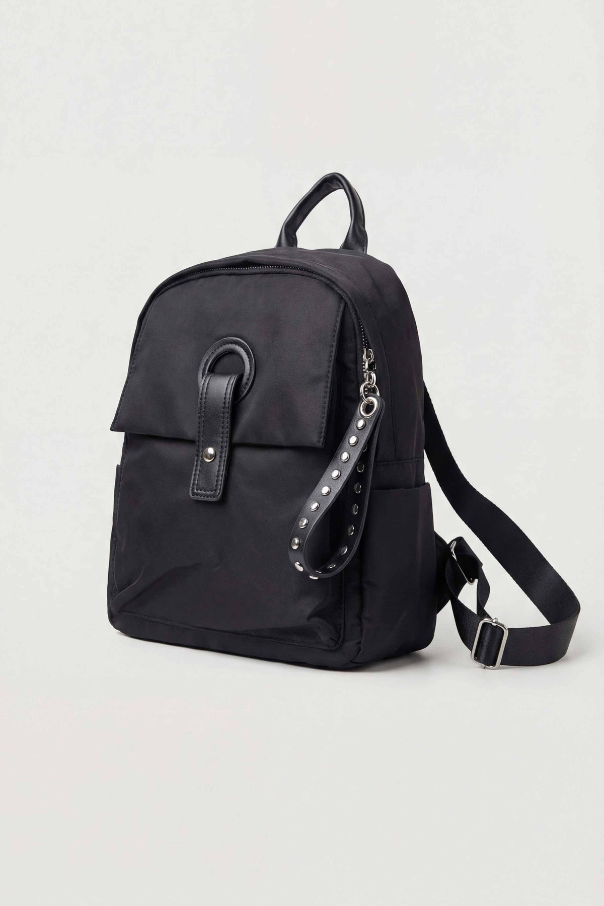 Black Back Pack-446252103