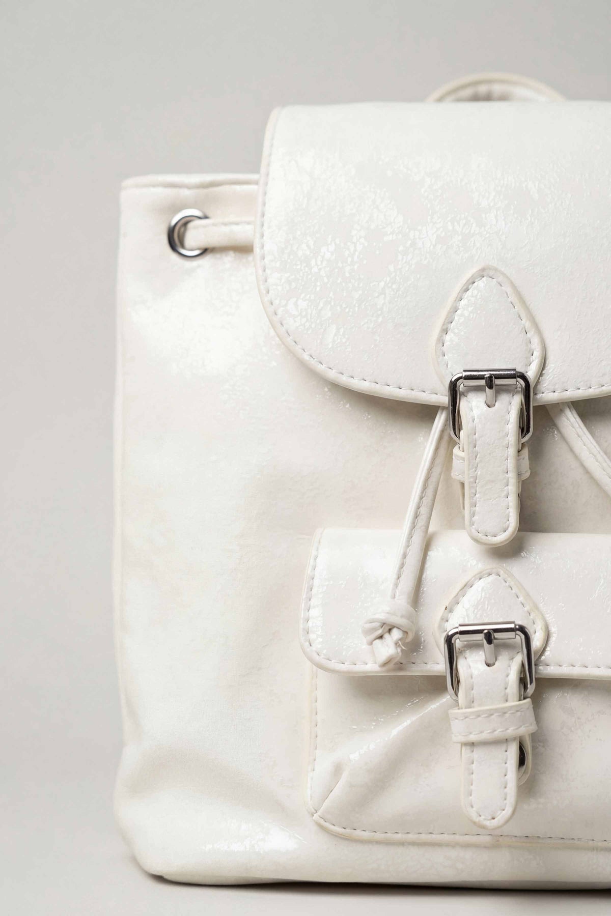 White Back Pack-446292120
