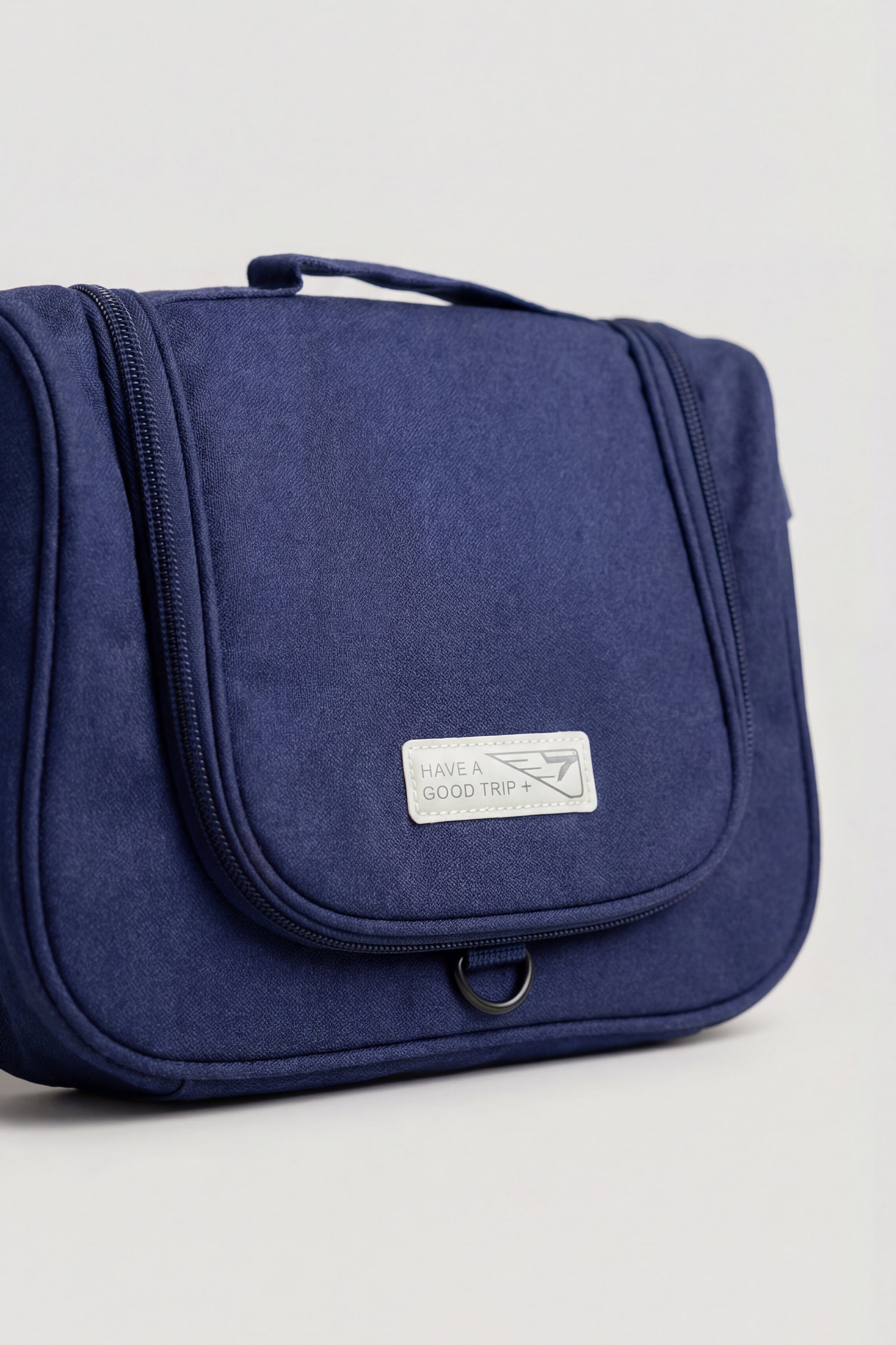 Navy Vanity Bag-446552121
