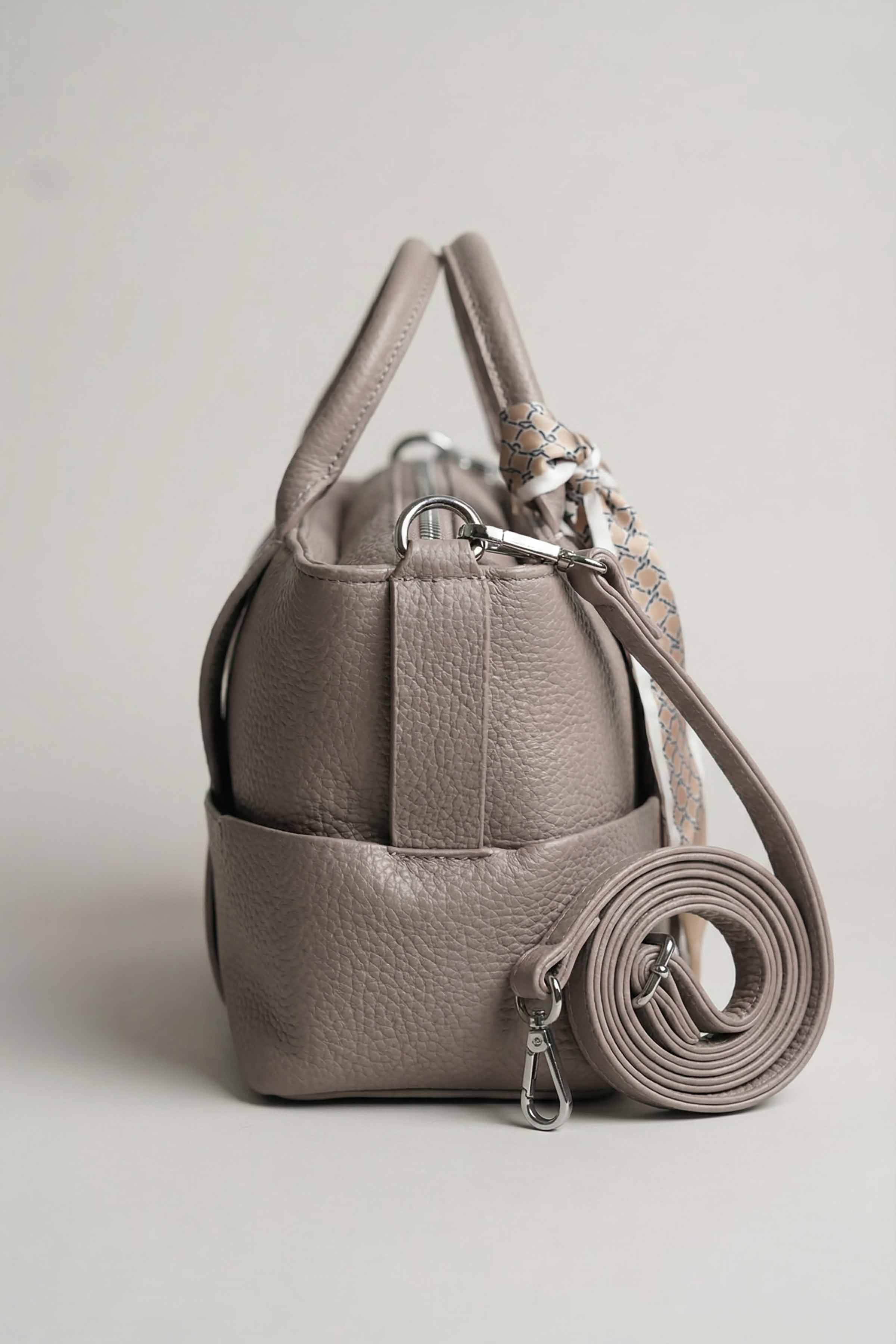 Grey Tote Bag-446902111