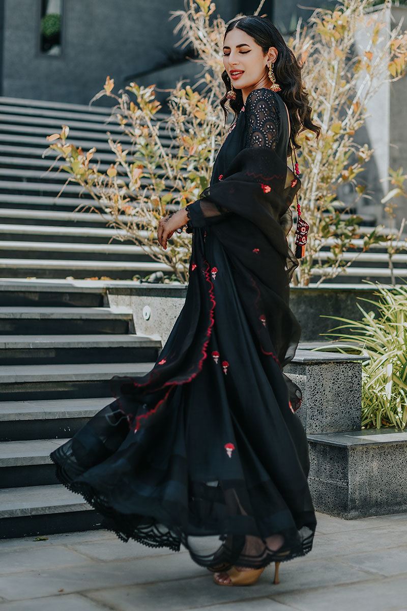 https://www.ansabjahangirstudio.com/images/thumbs/0004473_after-dark.jpeg