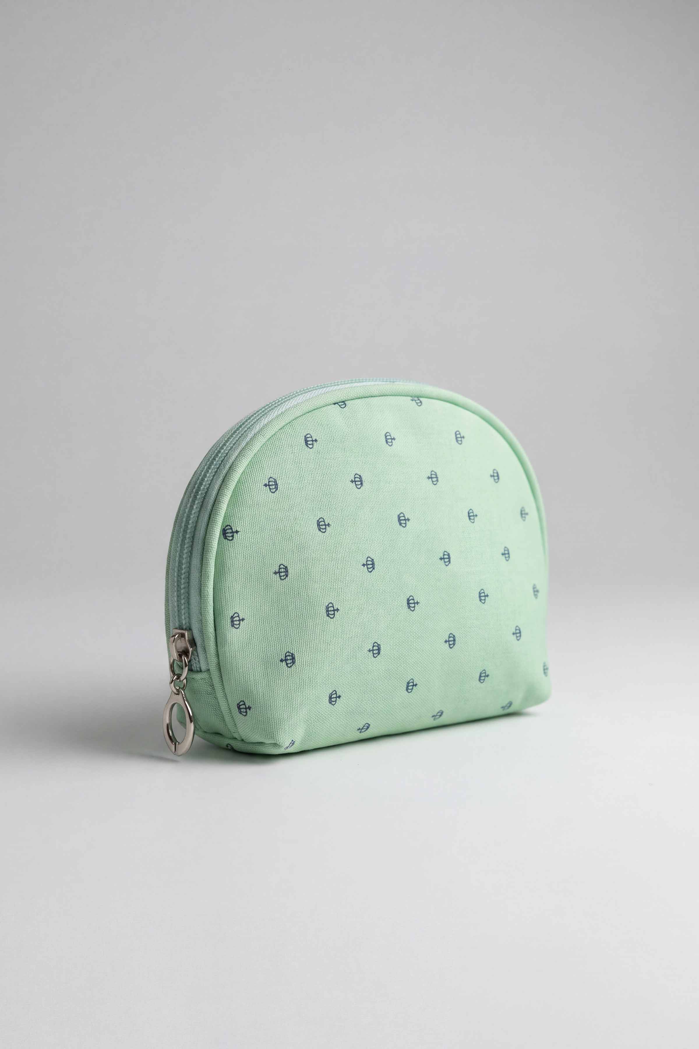 Green Vanity Bag-448382104