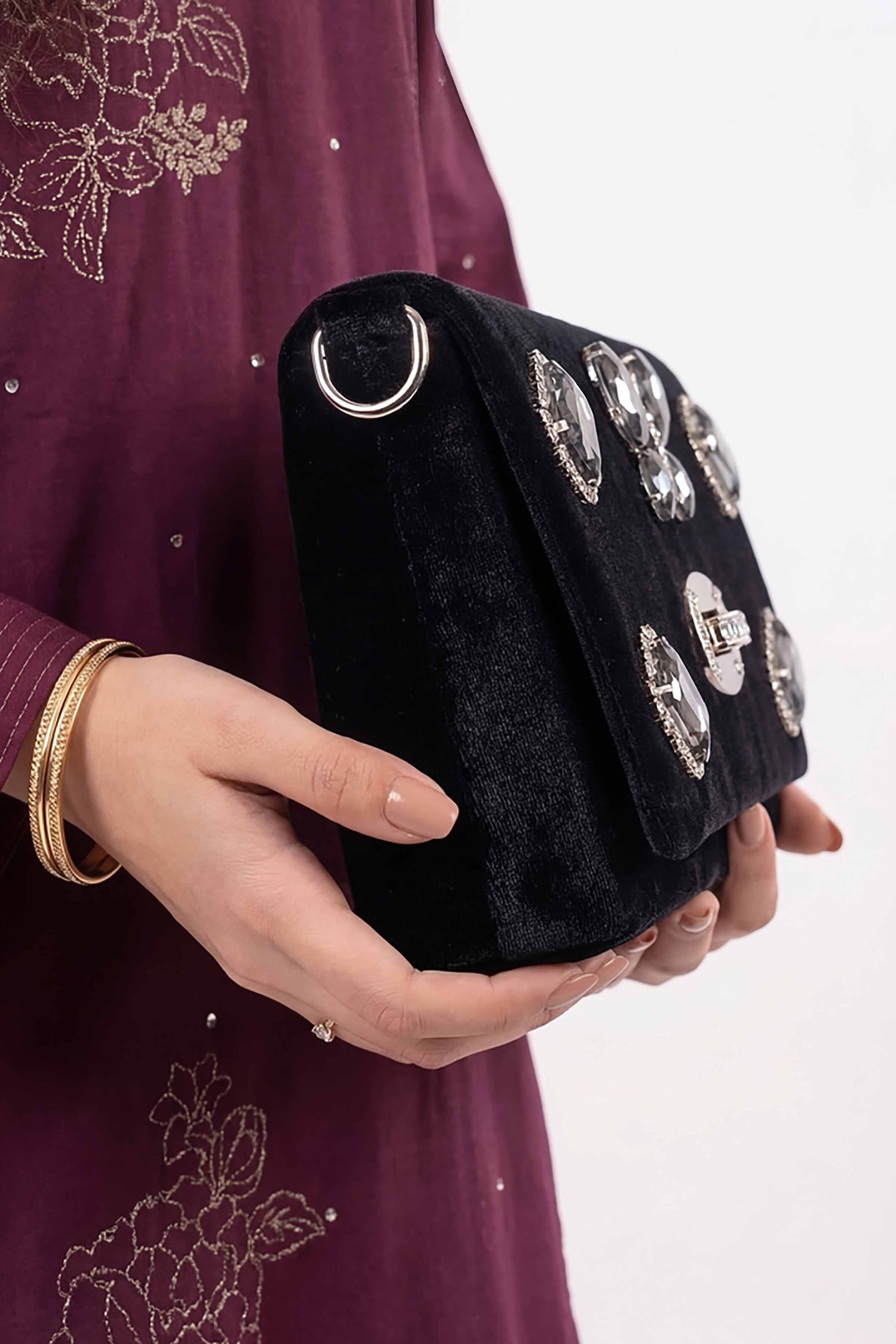 Black Clutch-448502103