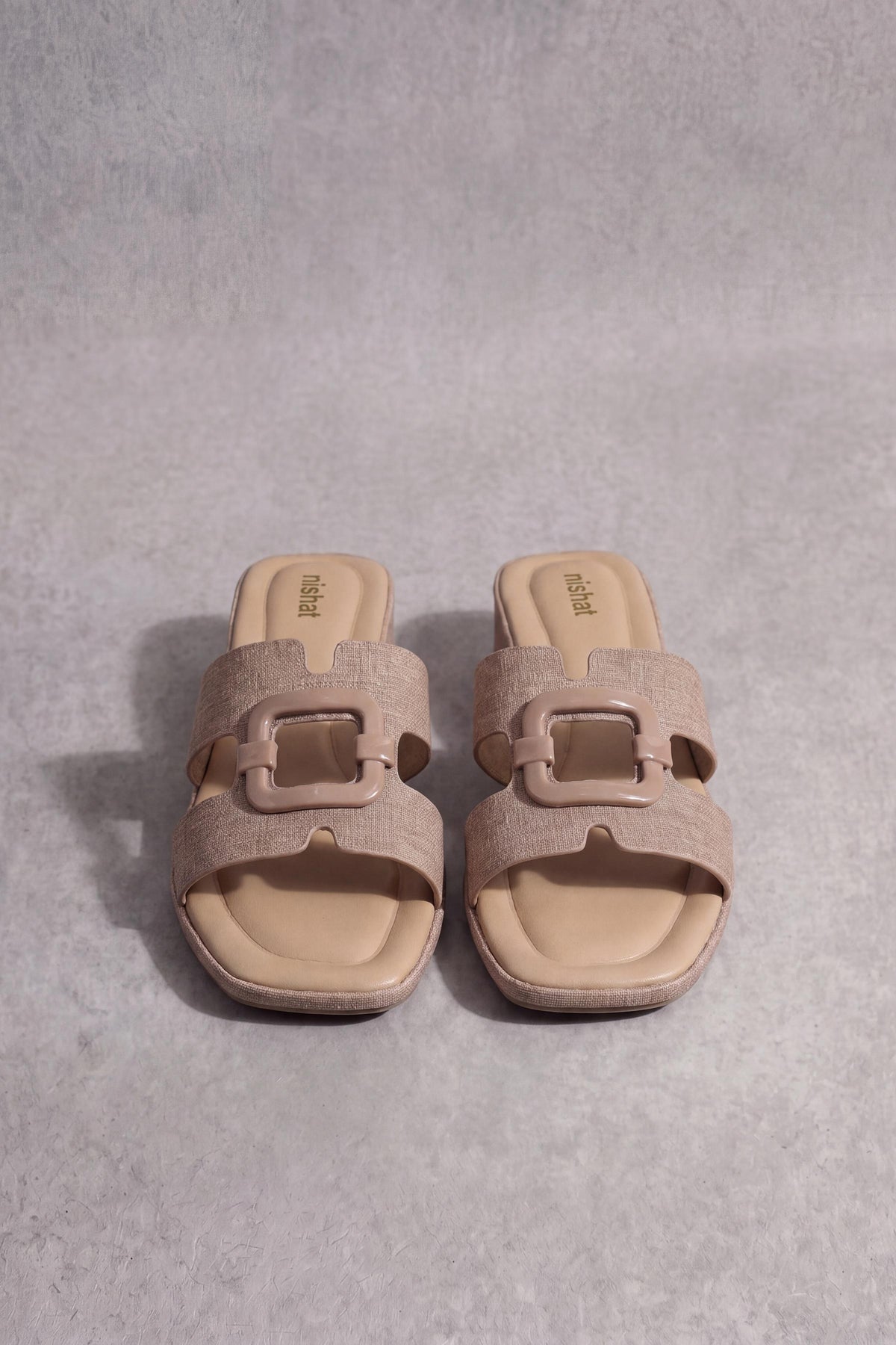 Pink Chappal-449472905