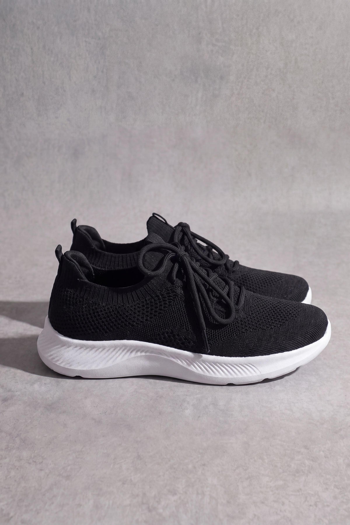 Black Joggers-449492903