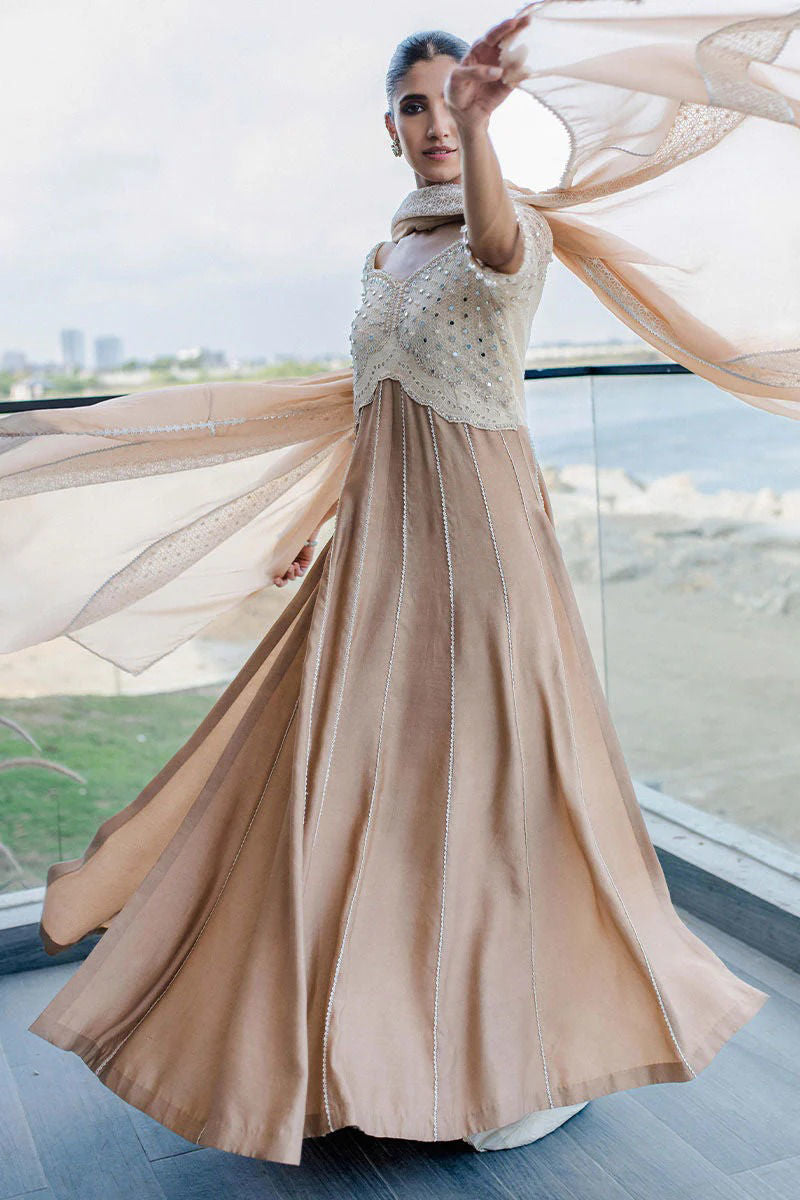 https://www.amnaarshad.pk/images/thumbs/0004531_nooray-shirt-and-dupatta.jpeg