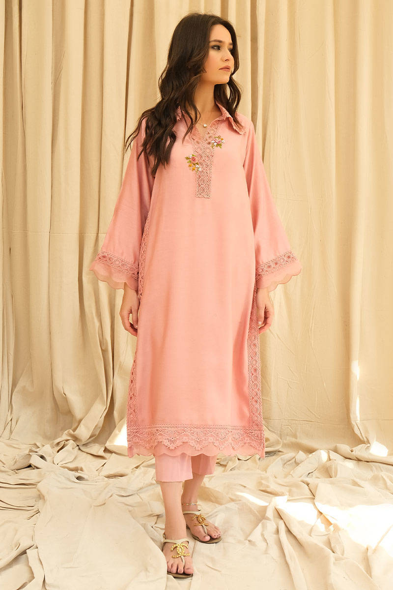 Tea Rose with pants