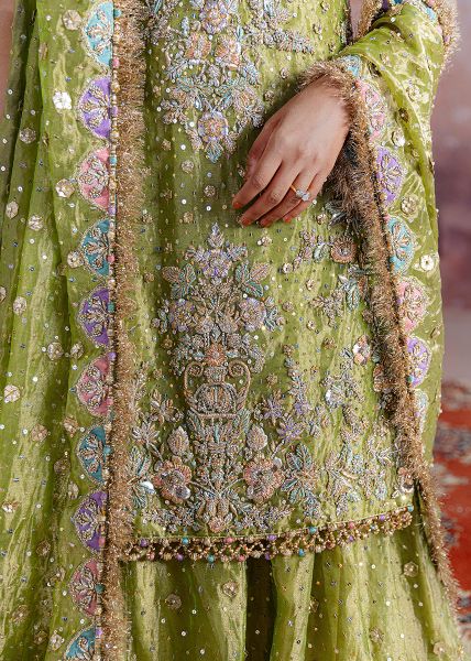 Sara Rohale Asghar – Shadan Style