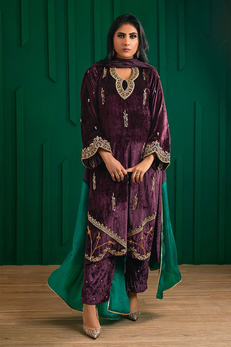 https://www.amnaarshad.pk/images/thumbs/0005033_plumy.jpeg
