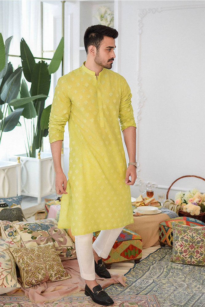 Meadow with Timeless Appeal | Ansab Jahangir