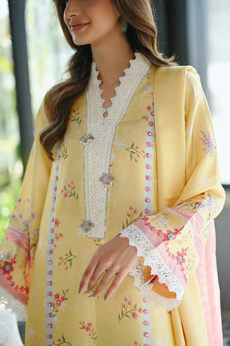 https://www.amnaarshad.pk/images/thumbs/0005084_malay-shirt-and-dupatta.jpeg