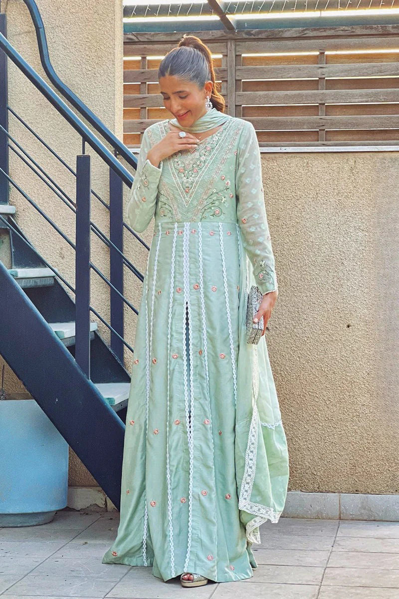 https://www.amnaarshad.pk/images/thumbs/0005102_minahil.jpeg