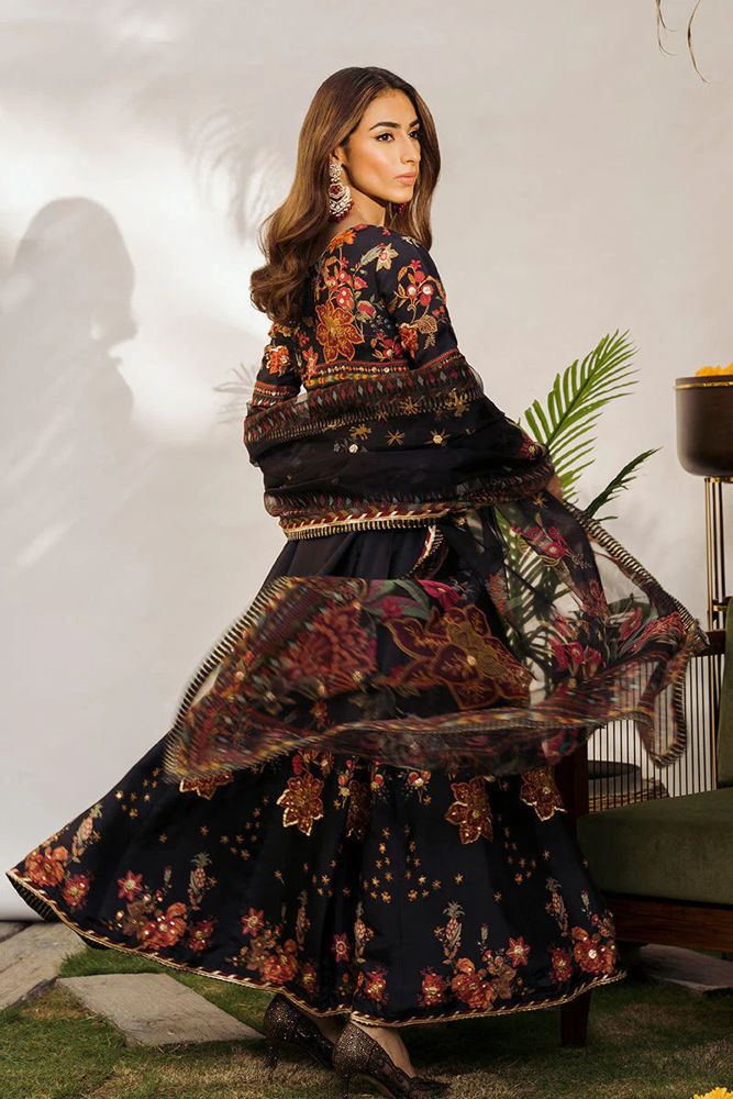 Kyrah (Shirt and Dupatta)