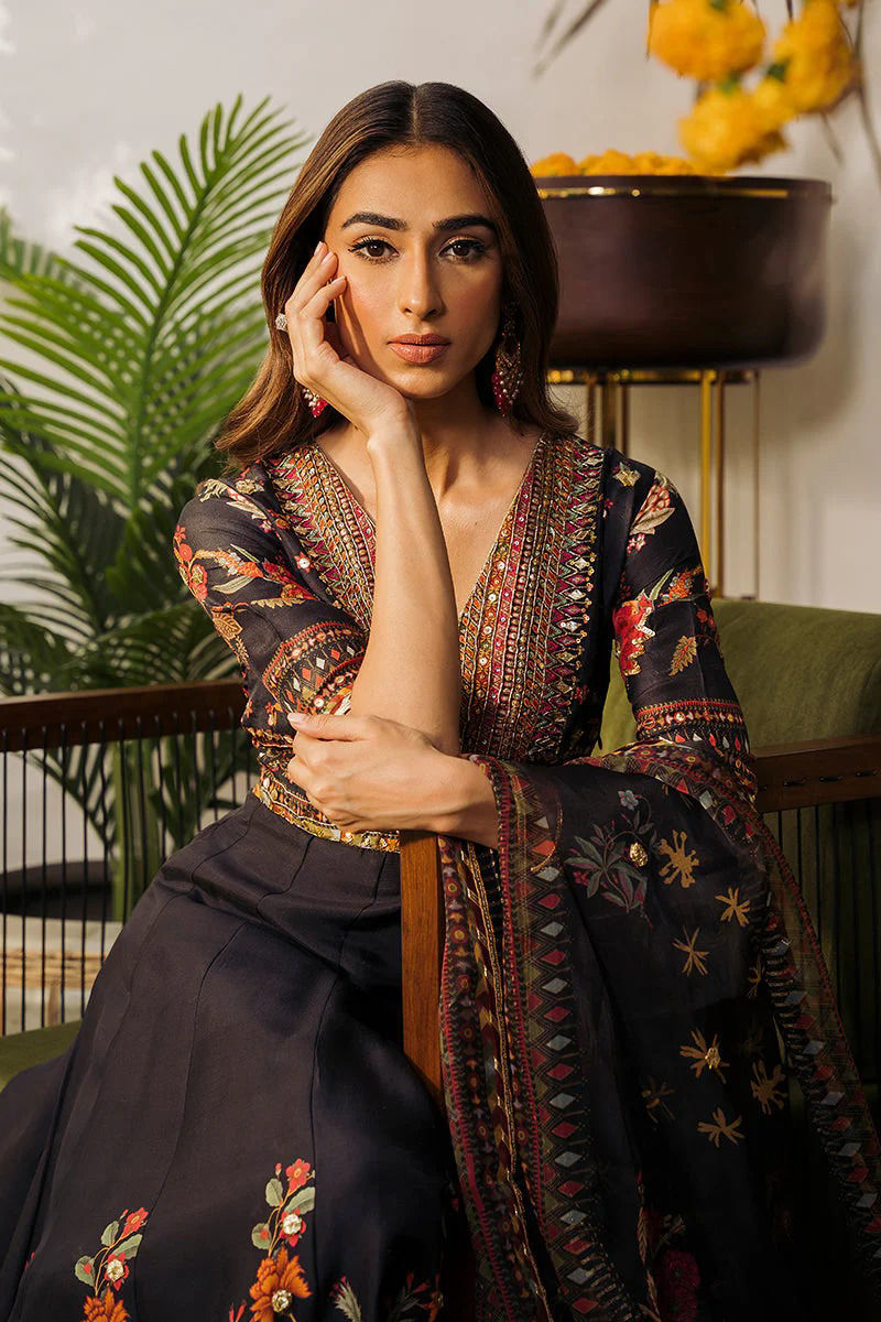 Kyrah (Shirt and Dupatta)