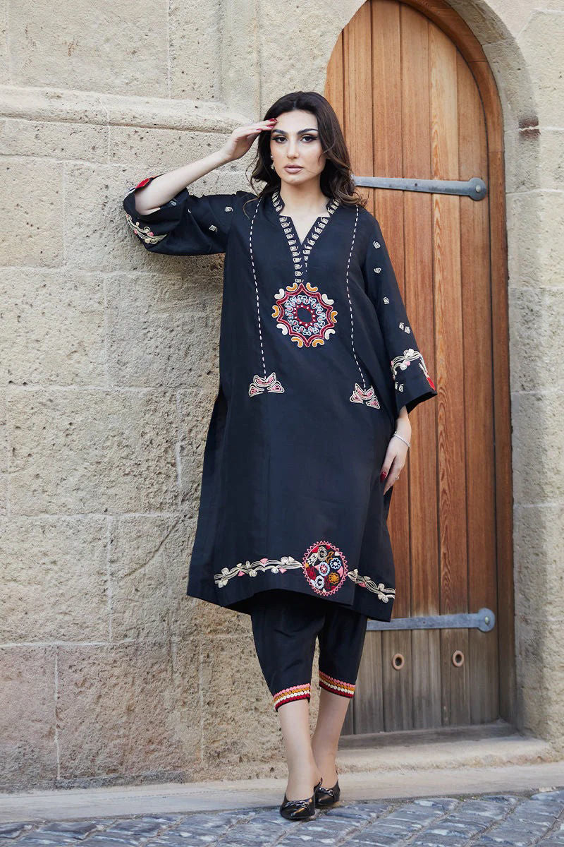 https://www.amnaarshad.pk/images/thumbs/0005313_chakori.jpeg
