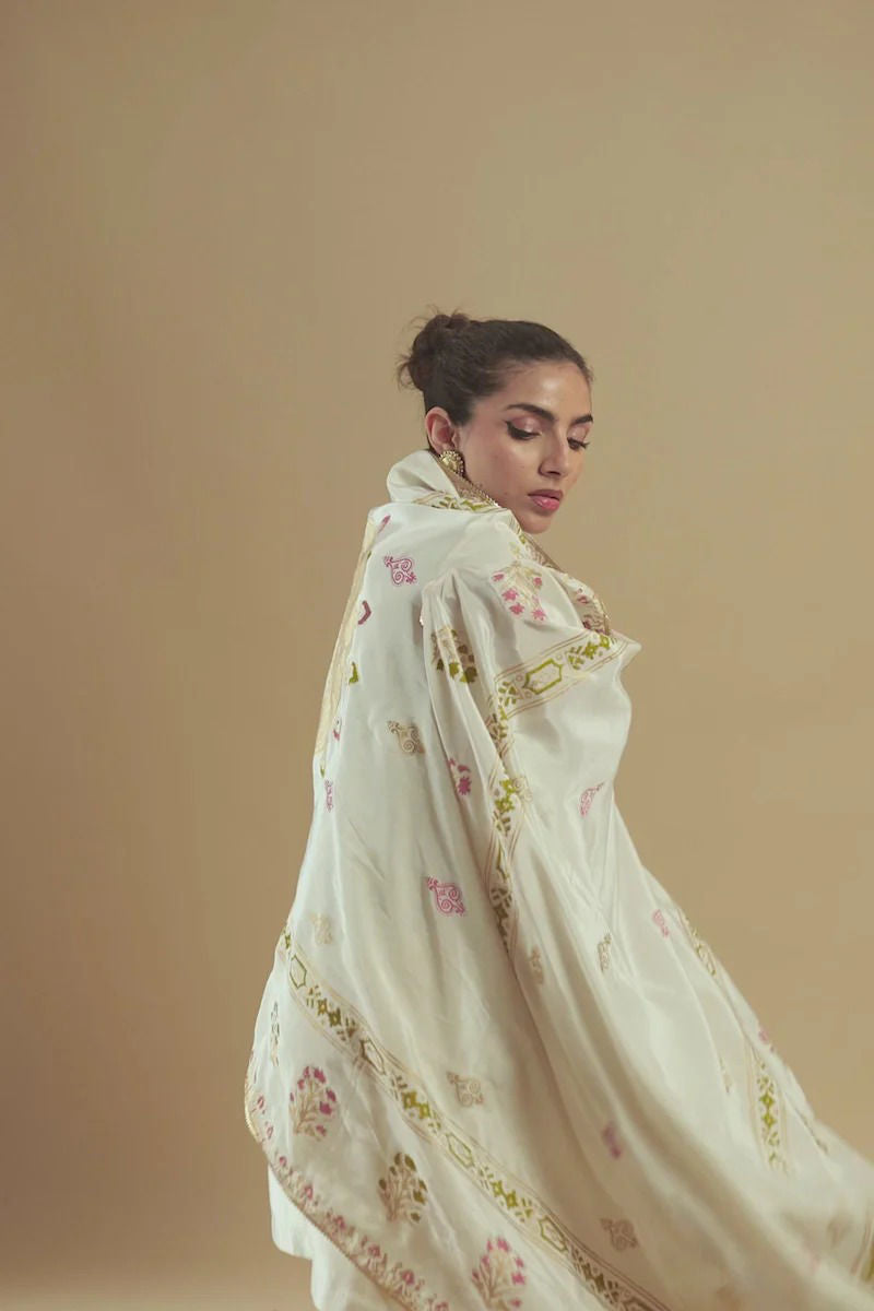 https://www.amnaarshad.pk/images/thumbs/0005319_nymah.jpeg