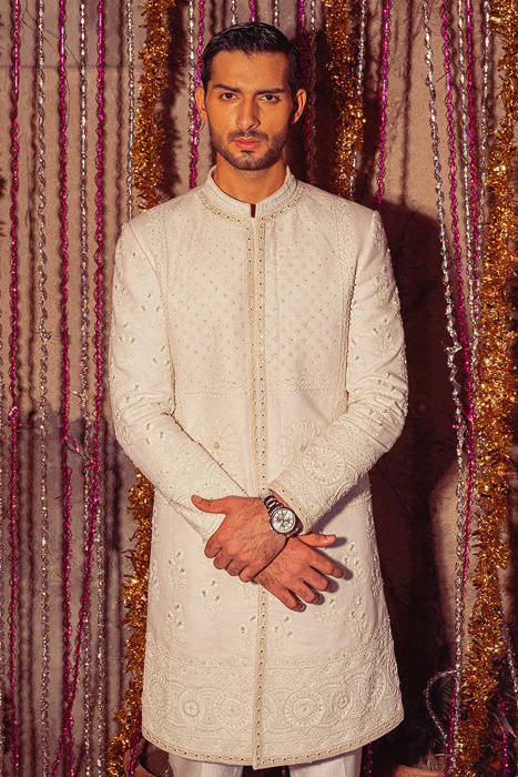 8 baatein - Menswear'23