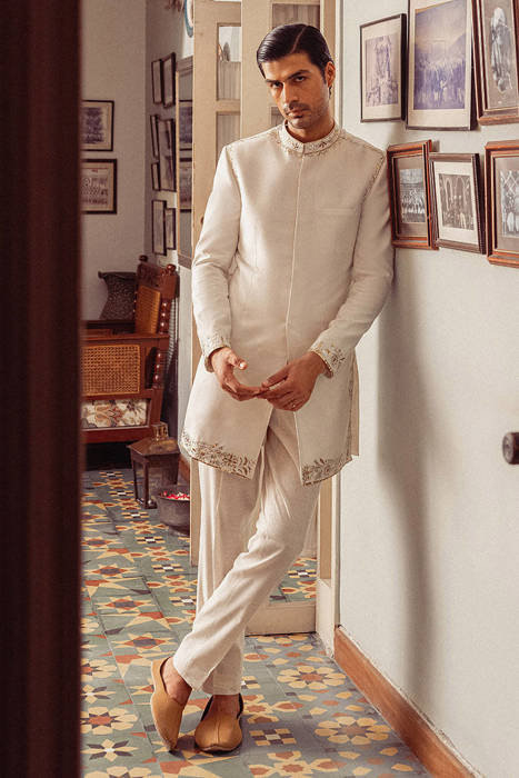 8 baatein - Menswear'23