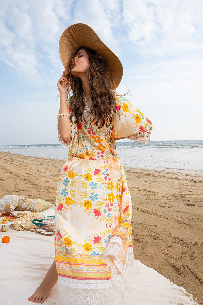 https://www.amnaarshad.pk/images/thumbs/0005382_alara-kaftan.jpeg
