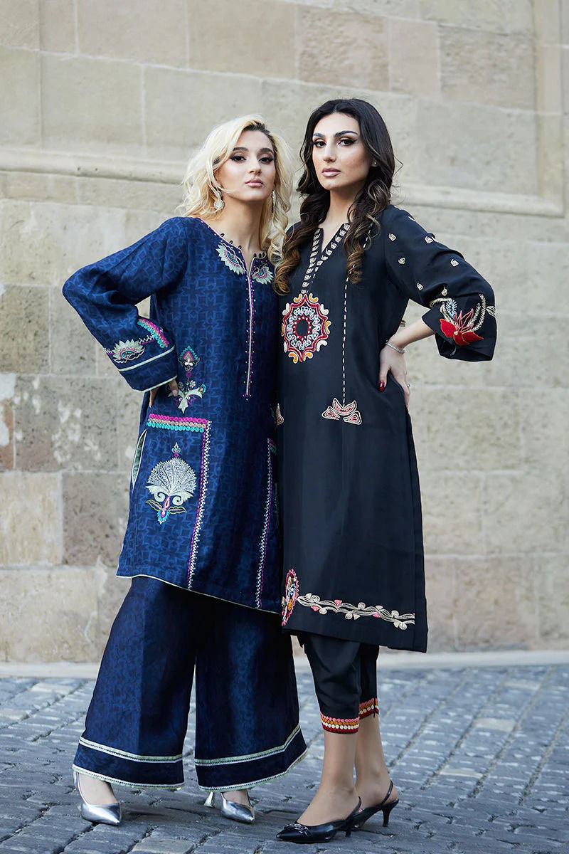 https://www.amnaarshad.pk/images/thumbs/0005451_aabirah.jpeg