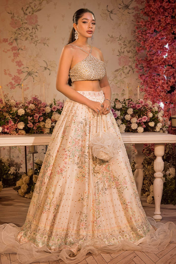 Esme with Modern Styling | Ansab Jahangir