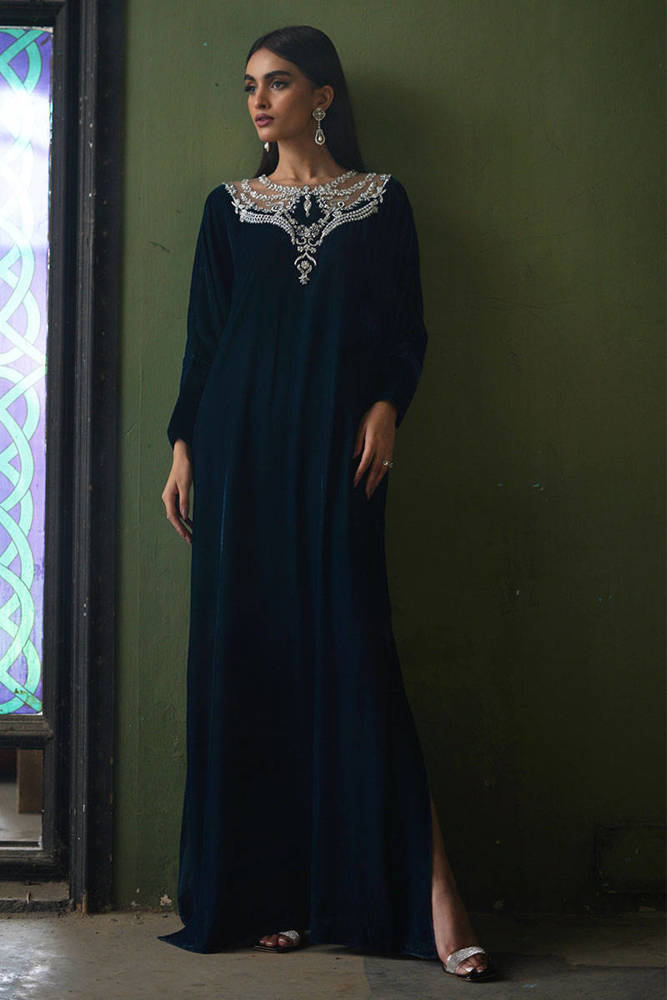 Diamontee Velvet Kaftan