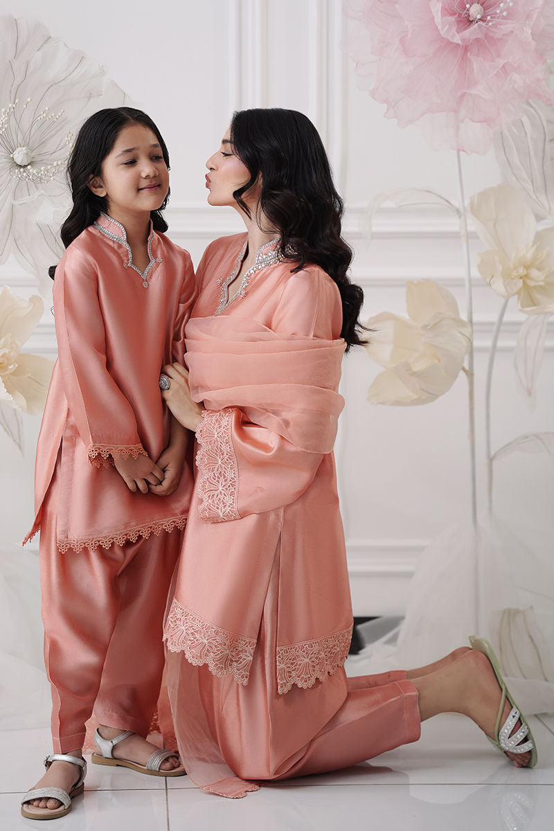 https://www.amnaarshad.pk/images/thumbs/0005803_kiki.jpeg