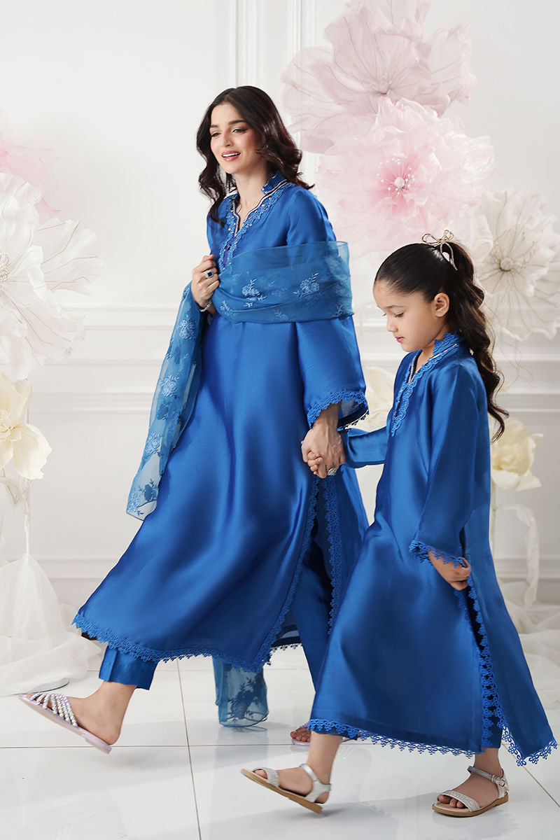 https://www.amnaarshad.pk/images/thumbs/0005856_lumira-mini.jpeg