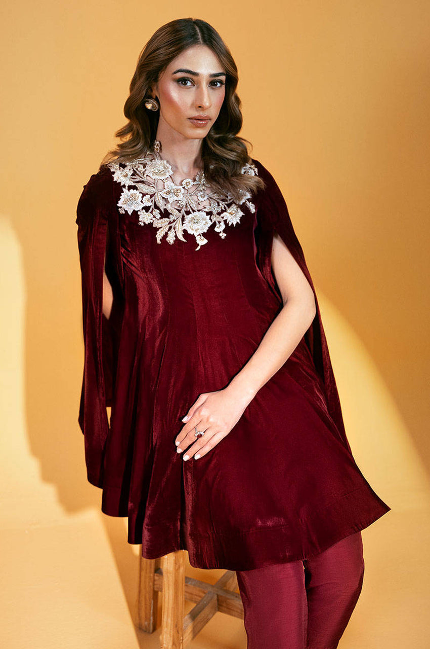 Verina Crimson