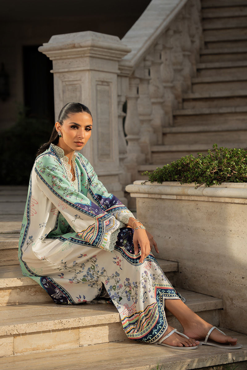 https://www.amnaarshad.pk/images/thumbs/0006080_nikki-kaftan.jpeg