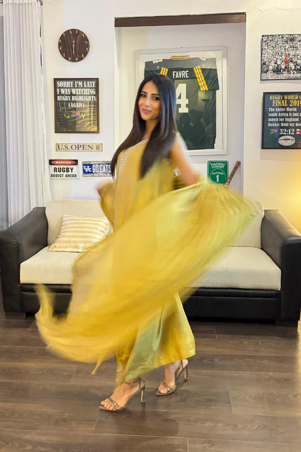 https://www.amnaarshad.pk/images/thumbs/0006539_syra-style-diaries.png