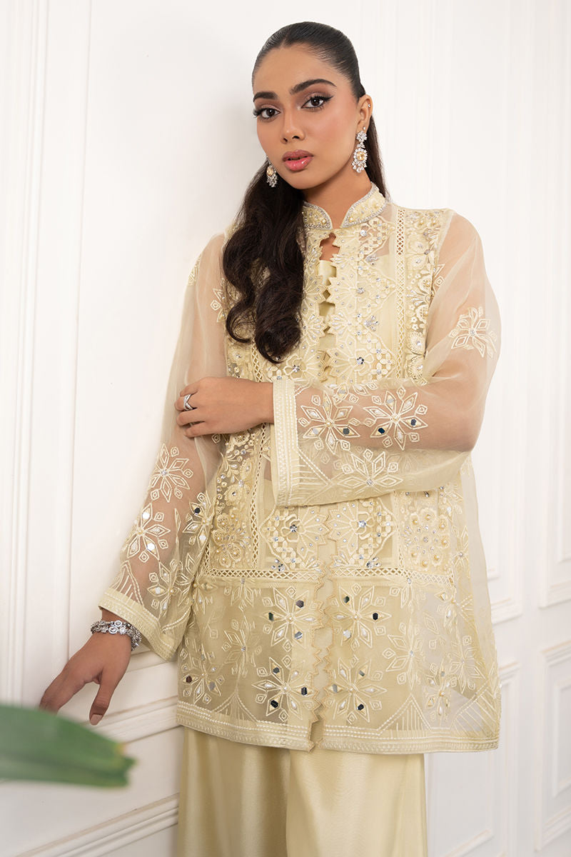 https://www.amnaarshad.pk/images/thumbs/0006582_mylie-jacket.jpeg