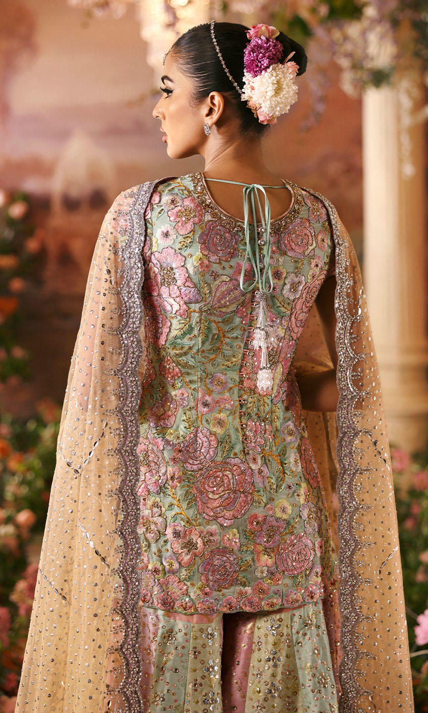 Nomi Ansari – Rosebud Style