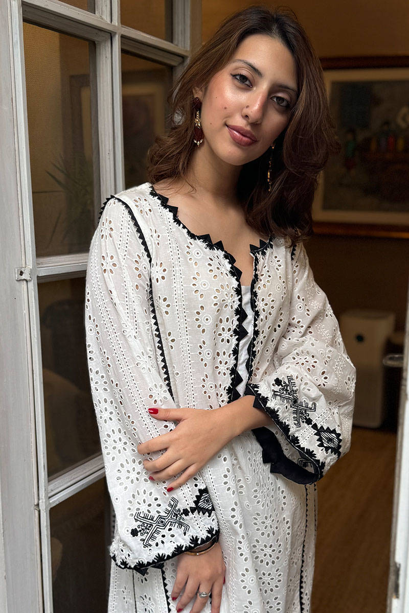 White Chikan Tribal Spring