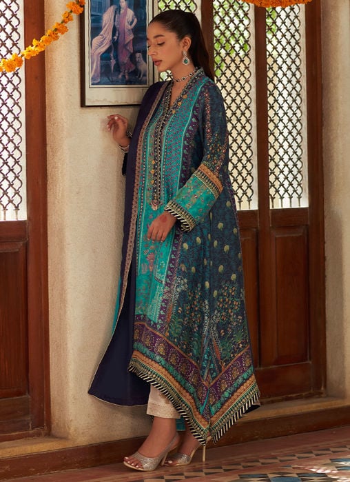 Iraan Navy Printed Crepe Silk Kurta With Silk Ombre Dupatta