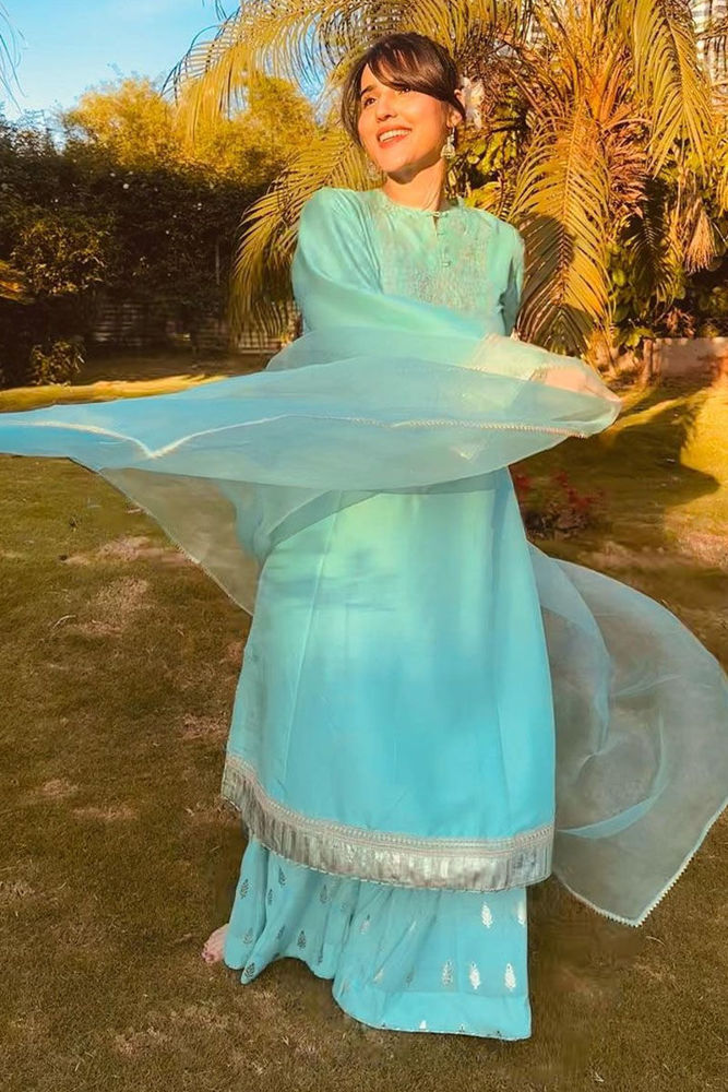 Mint Julep with Modern Styling | Ansab Jahangir