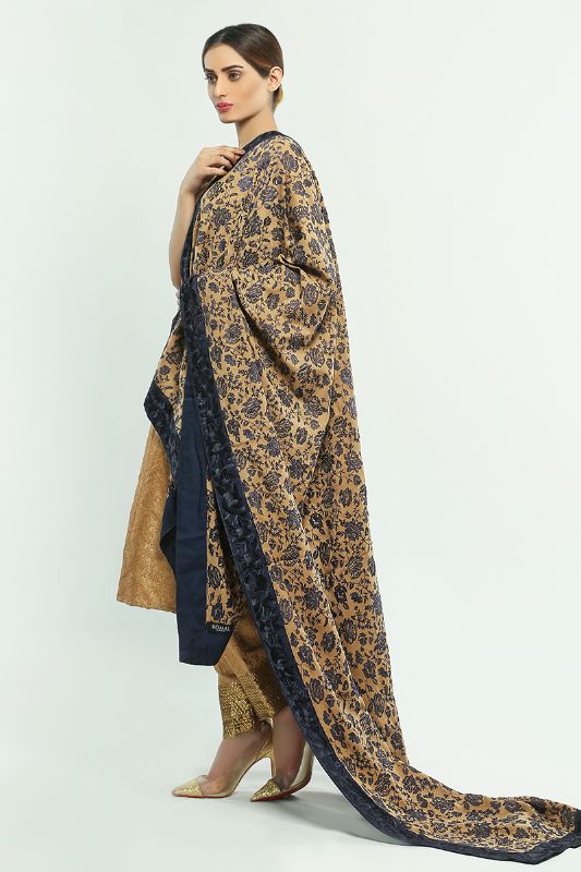 Classic Jamawar Shawl