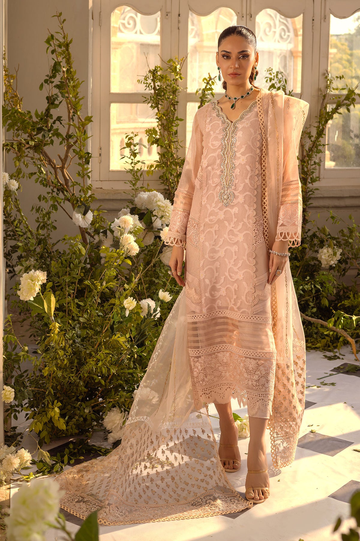 Runa Sand - Shirt and pants