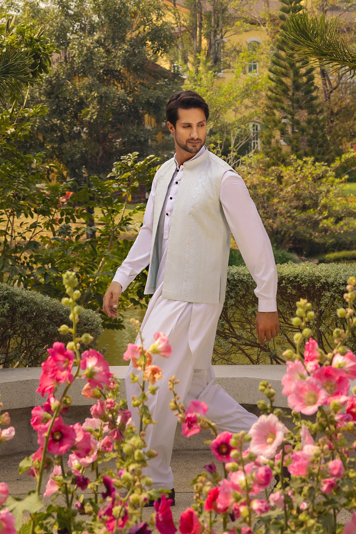 Zaroon Waistcoat