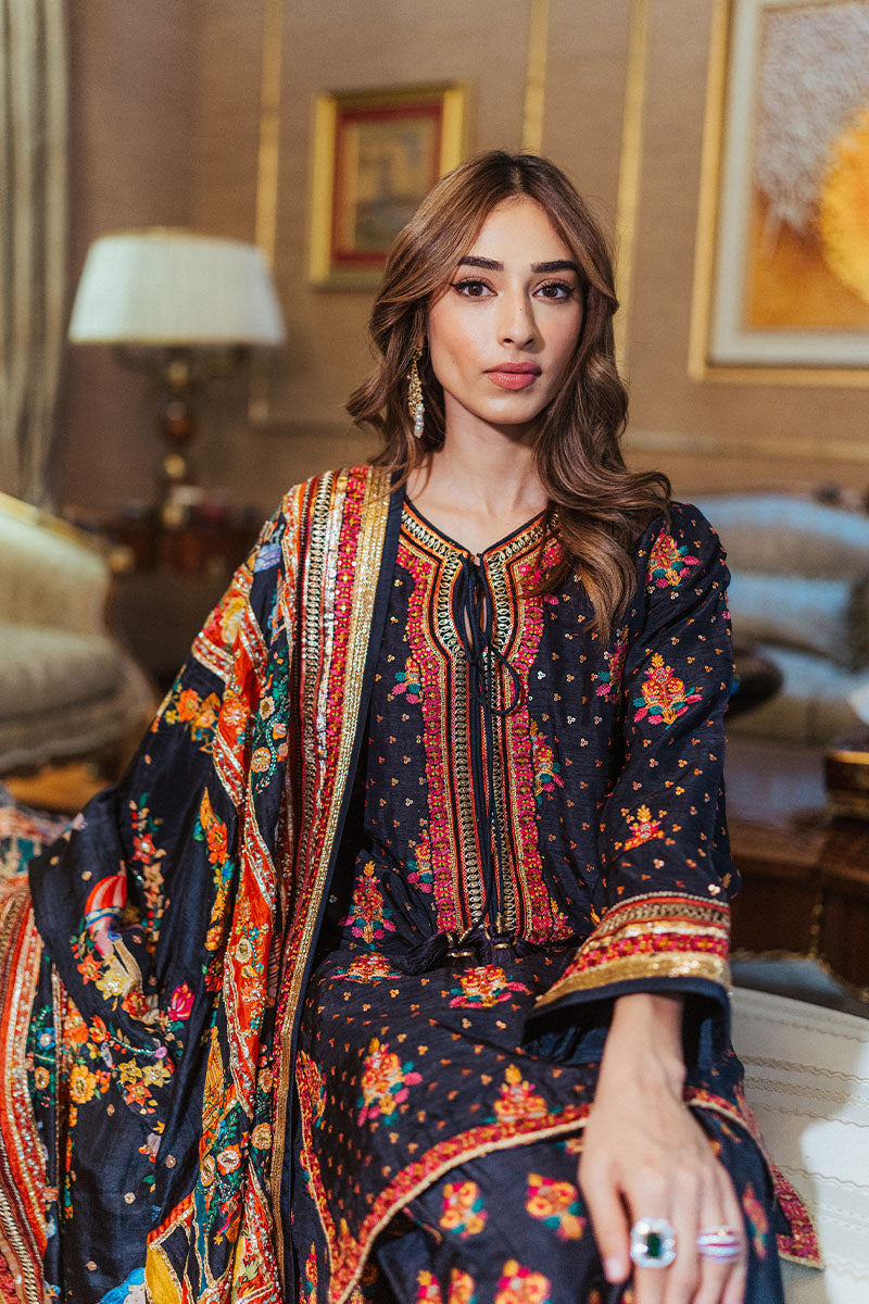 Lira-Shawl