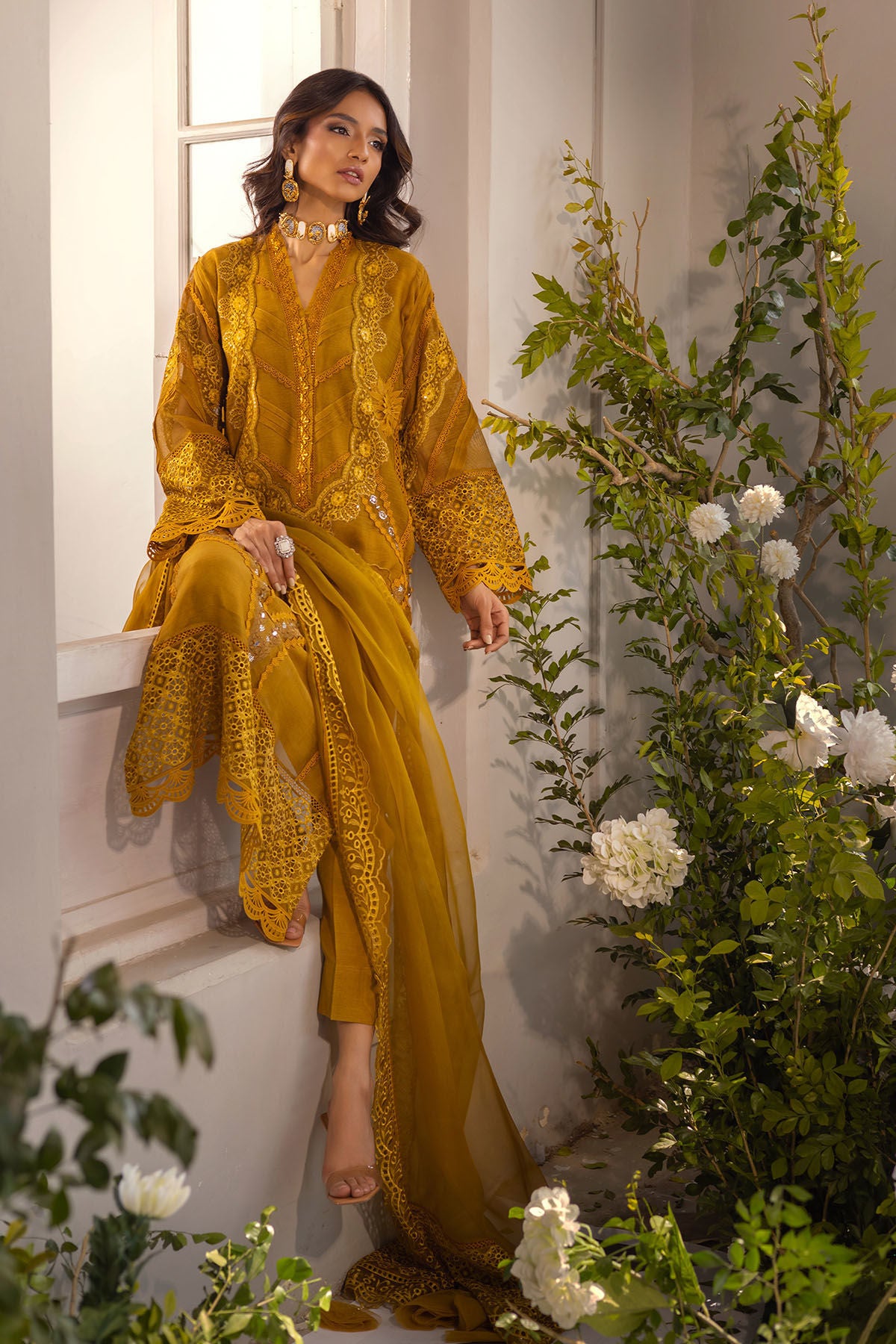 Mishka Ochre Gold