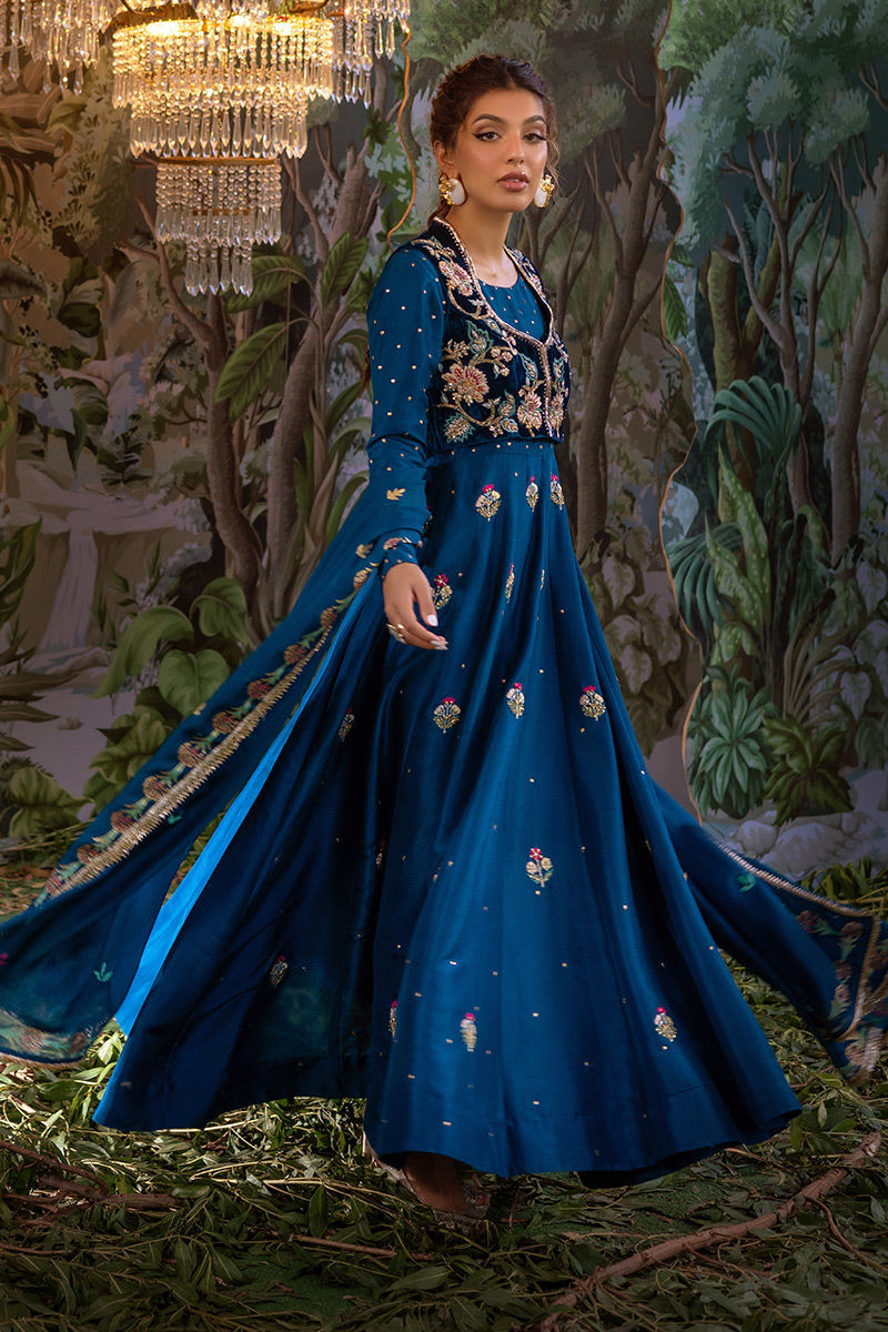 Coralie with Timeless Appeal | Ansab Jahangir