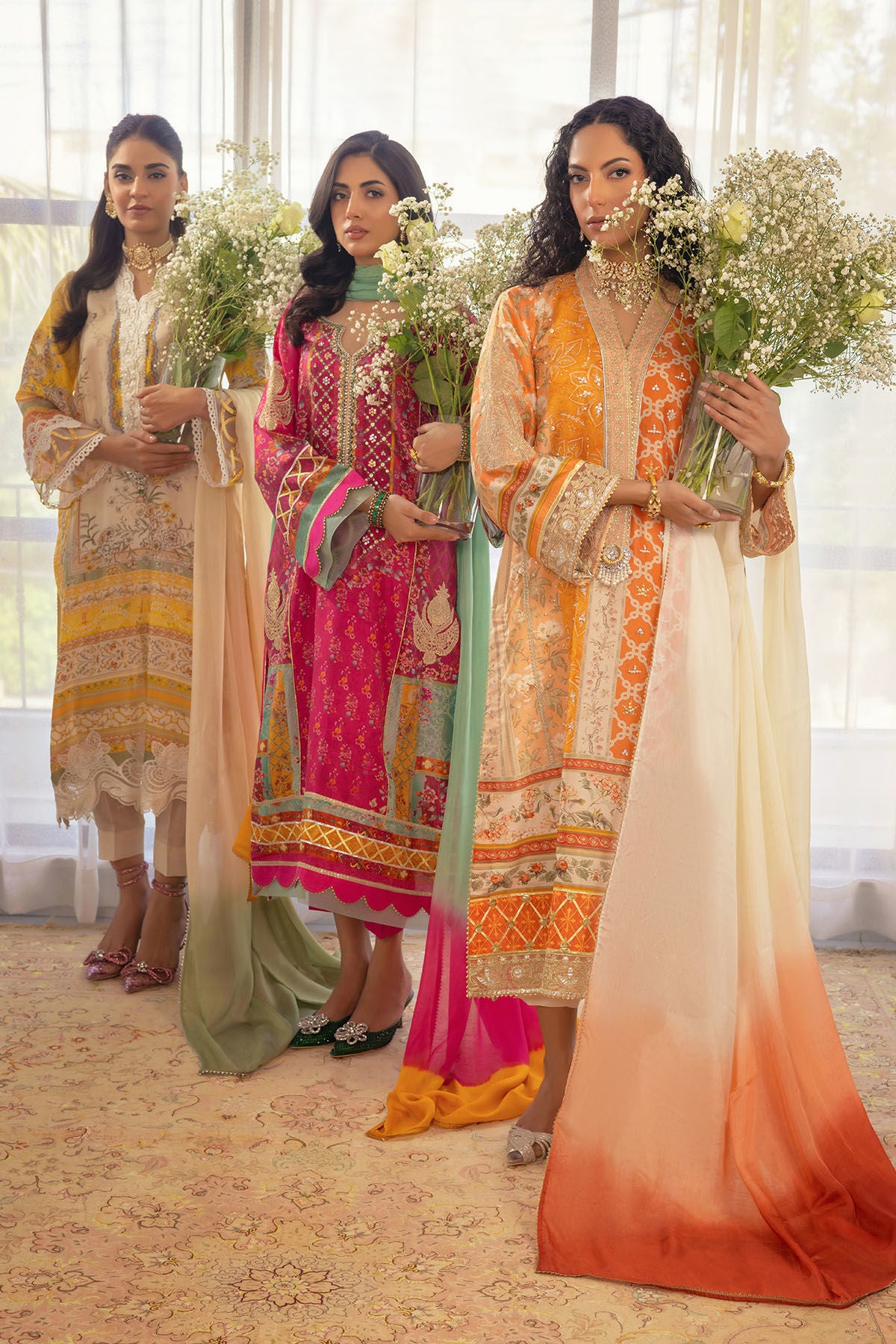 https://www.annusabrar.net/images/thumbs/0009055_esmeya-shirt-and-dupatta.jpeg