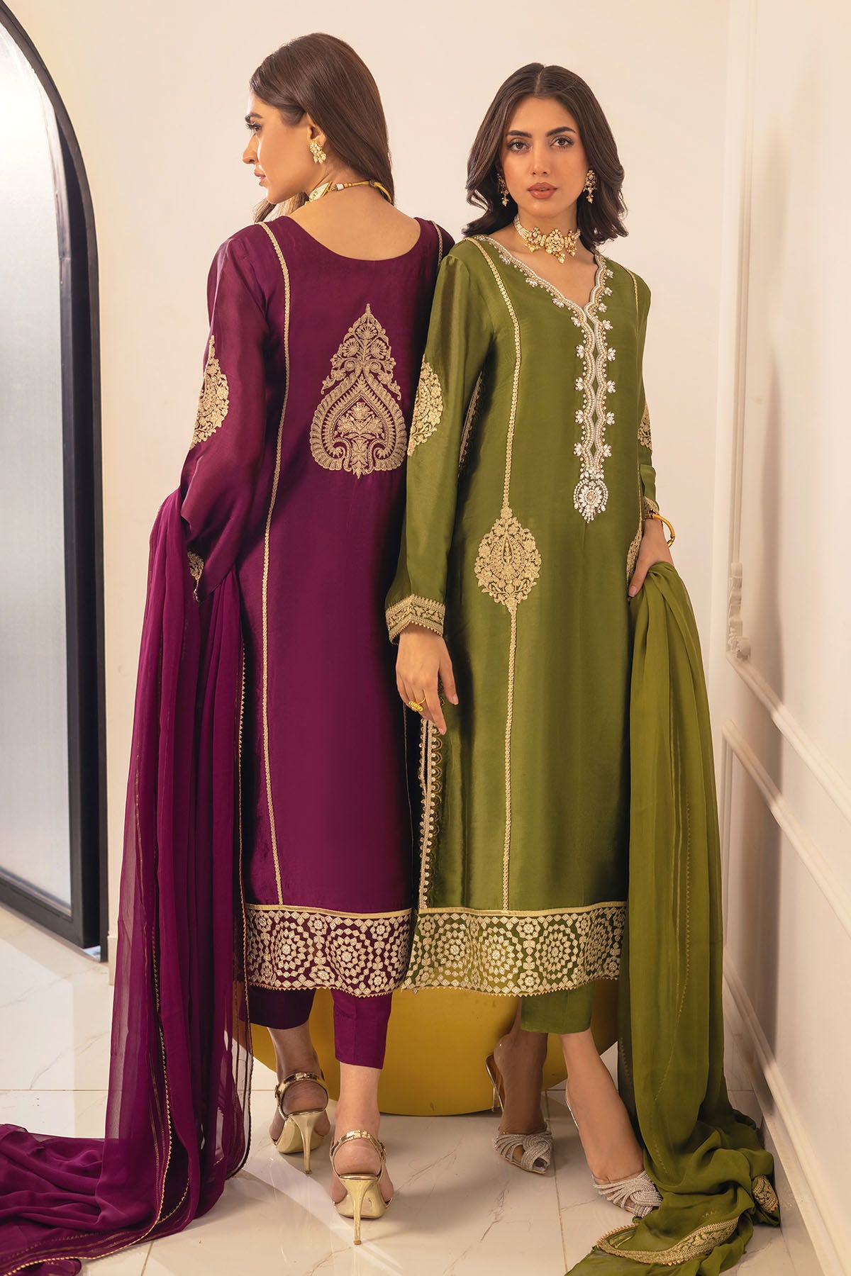 Runela Olive - Shirt, Pants and Dupatta