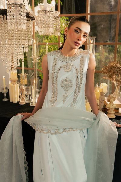 Khakaa – Icelis Style