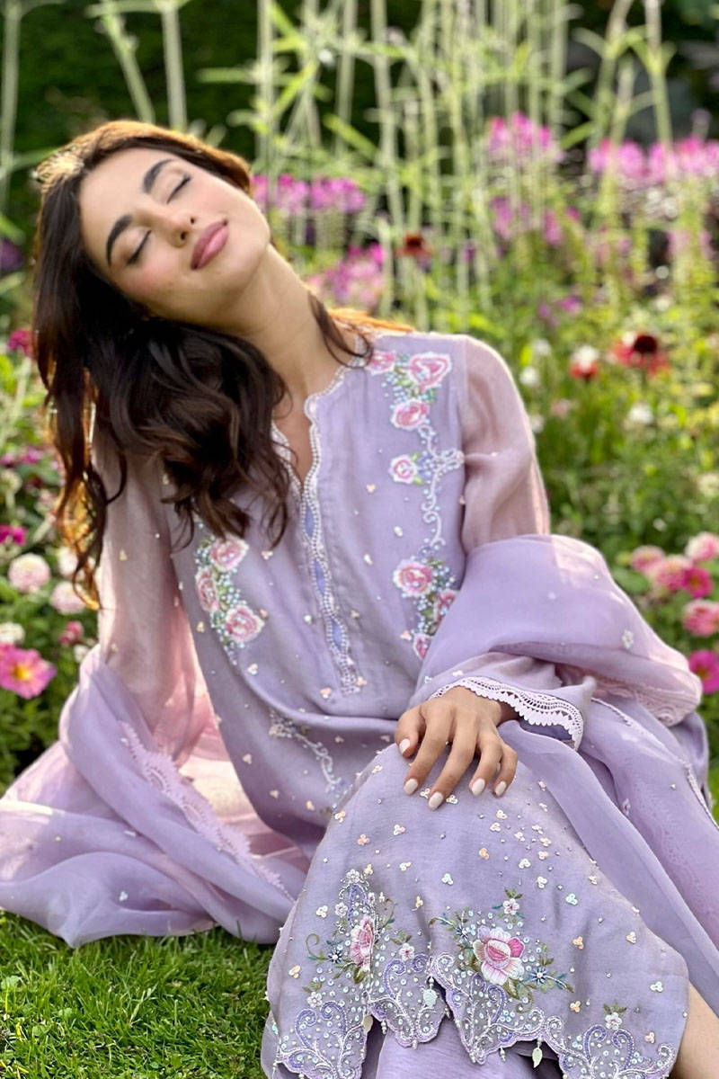 Vintage Sparkle in Lilac with Pants and Dupatta